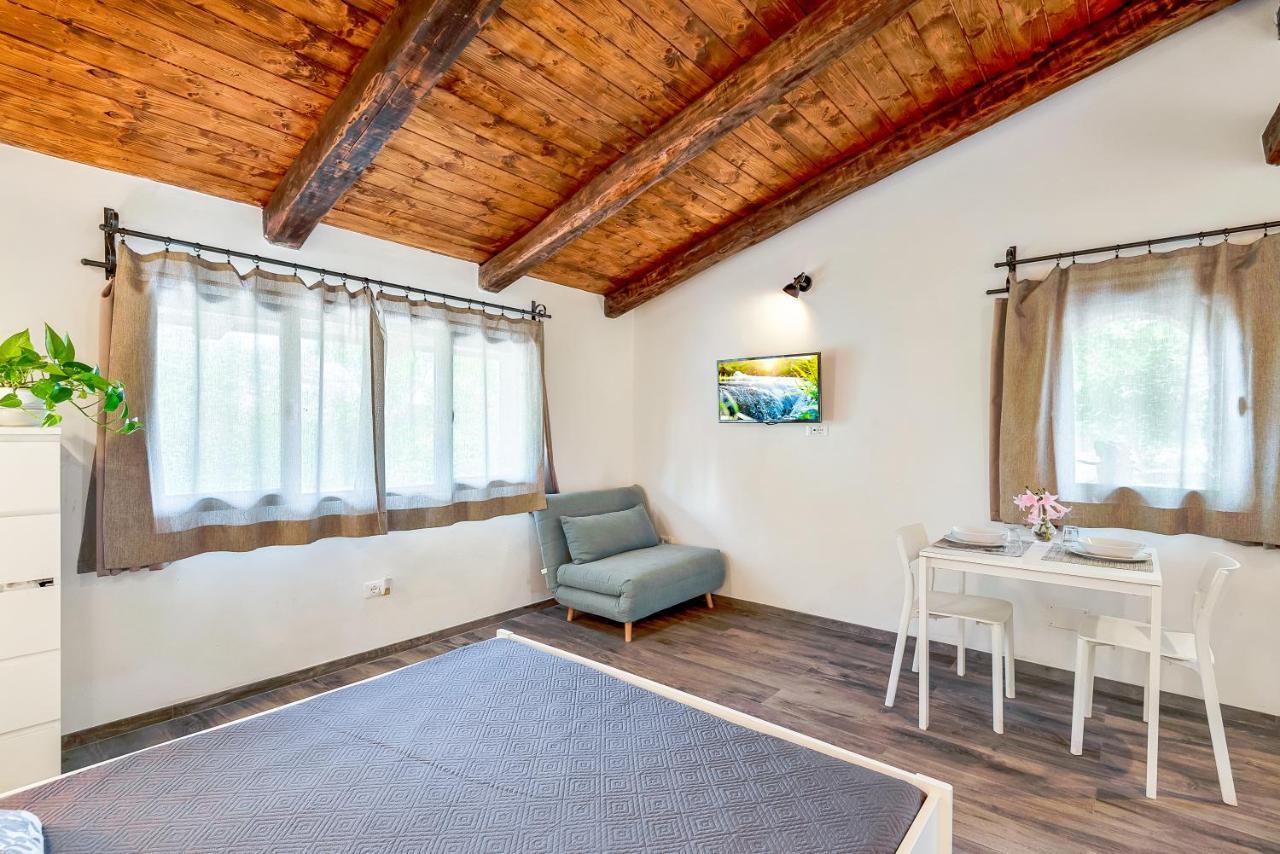 Ippotur Medieval Resort Castelnuovo Magra Ngoại thất bức ảnh