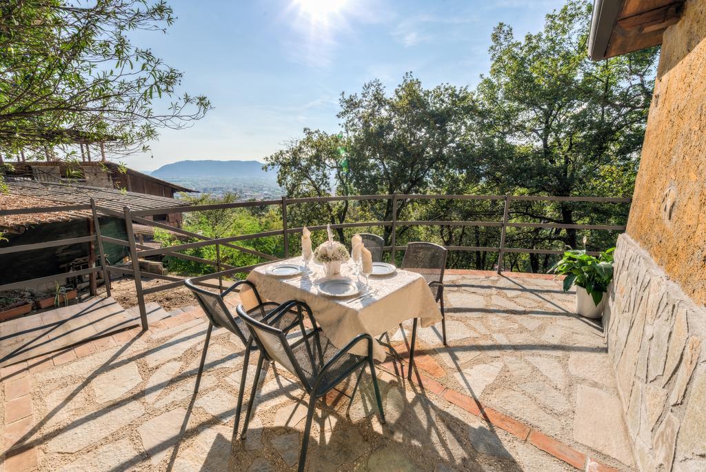 Ippotur Medieval Resort Castelnuovo Magra Ngoại thất bức ảnh