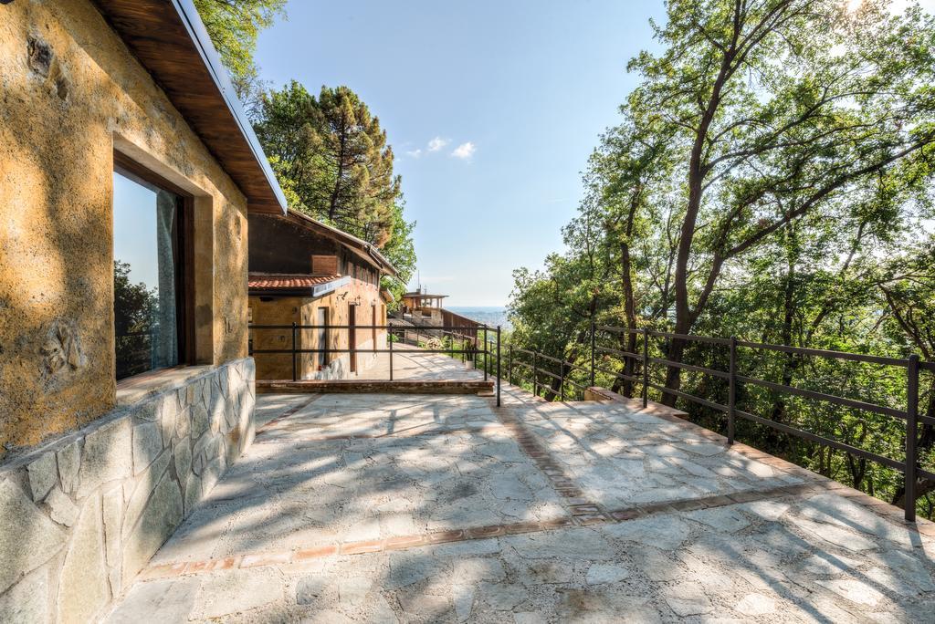 Ippotur Medieval Resort Castelnuovo Magra Ngoại thất bức ảnh