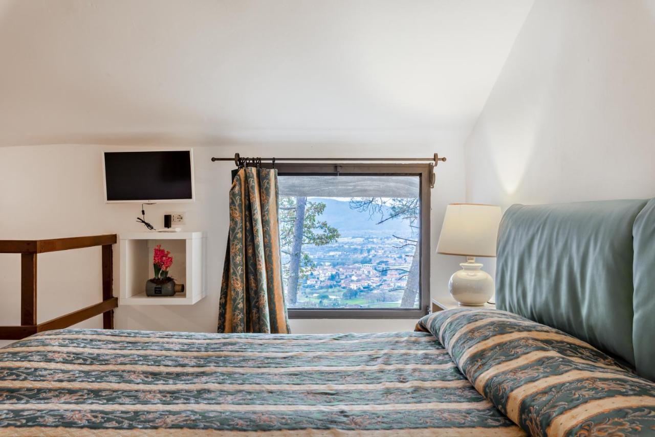 Ippotur Medieval Resort Castelnuovo Magra Ngoại thất bức ảnh
